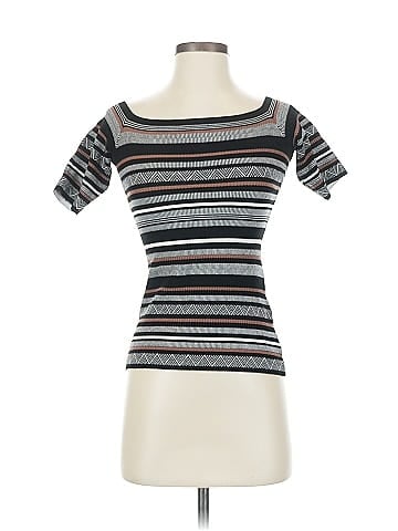 Bailey 44 Short Sleeve Top (view 1)