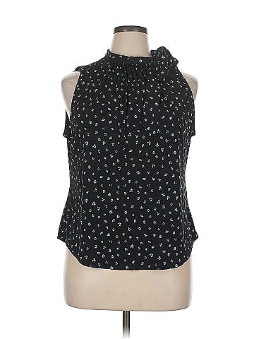 Liz Claiborne Career Sleeveless Blouse (view 1)