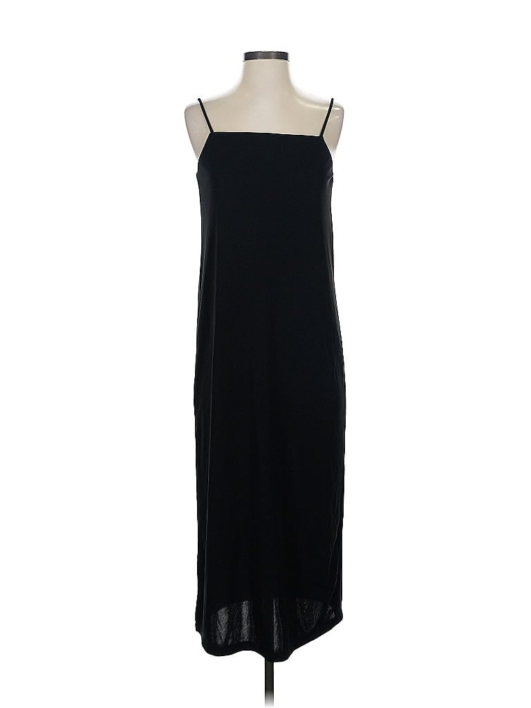 Click to view more detailed imagery on our partner's website Pre-owned H&m Casual Dress In Black