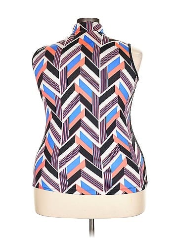 Tail Sleeveless Blouse (view 2)