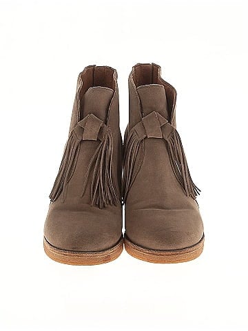 Ugg Ankle Boots (view 2)