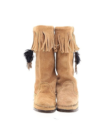 Minnetonka Boots (view 2)