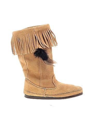 Minnetonka Boots (view 1)