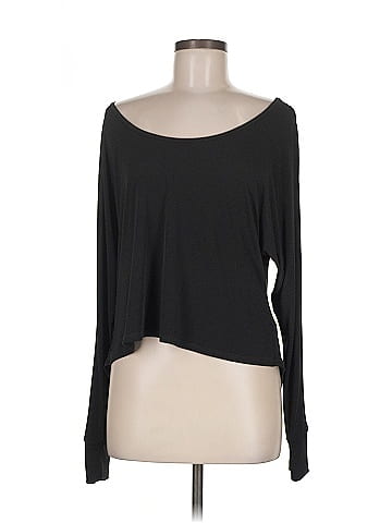 Onzie Long Sleeve T-Shirt (view 1)