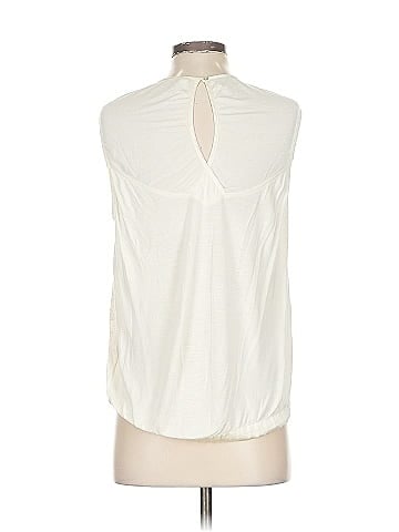 Tiny Sleeveless Blouse (view 2)