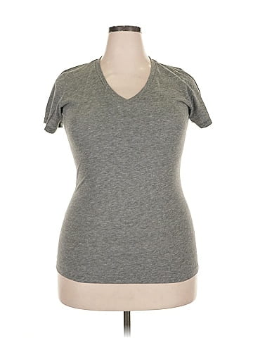 District. Active T-Shirt (view 1)