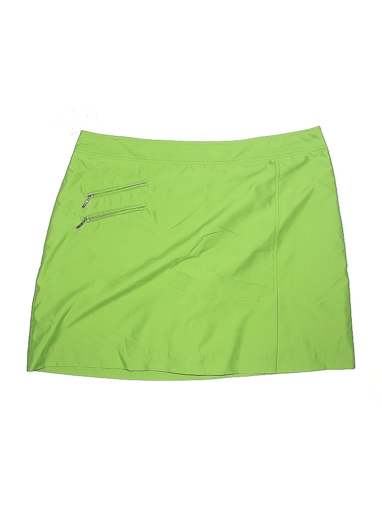 Click to view more detailed imagery on our partner's website Pre-owned Izod Active Skort In Green