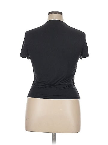 Abercrombie & Fitch Short Sleeve T-Shirt (view 2)