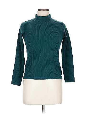 Uniqlo Turtleneck Sweater (view 1)