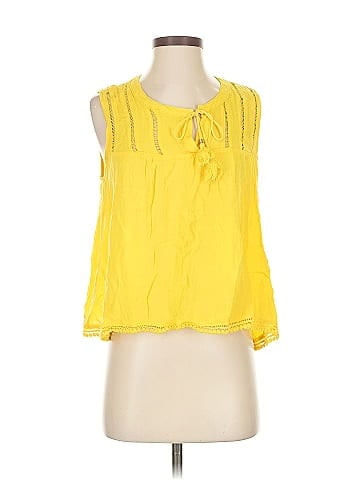 Piazza Italia Sleeveless Blouse (view 1)