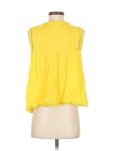 Piazza Italia Sleeveless Blouse (view 2)