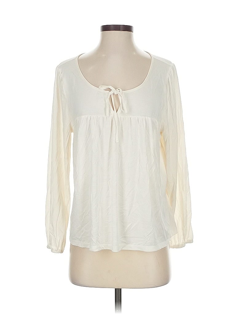 Click to view more detailed imagery on our partner's website Pre-owned Lucky Brand 3/4 Sleeve Blouse In White