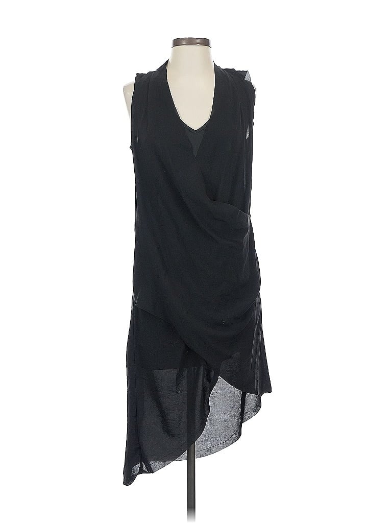 Click to view more detailed imagery on our partner's website Pre-owned H&m Cocktail Dress In Black