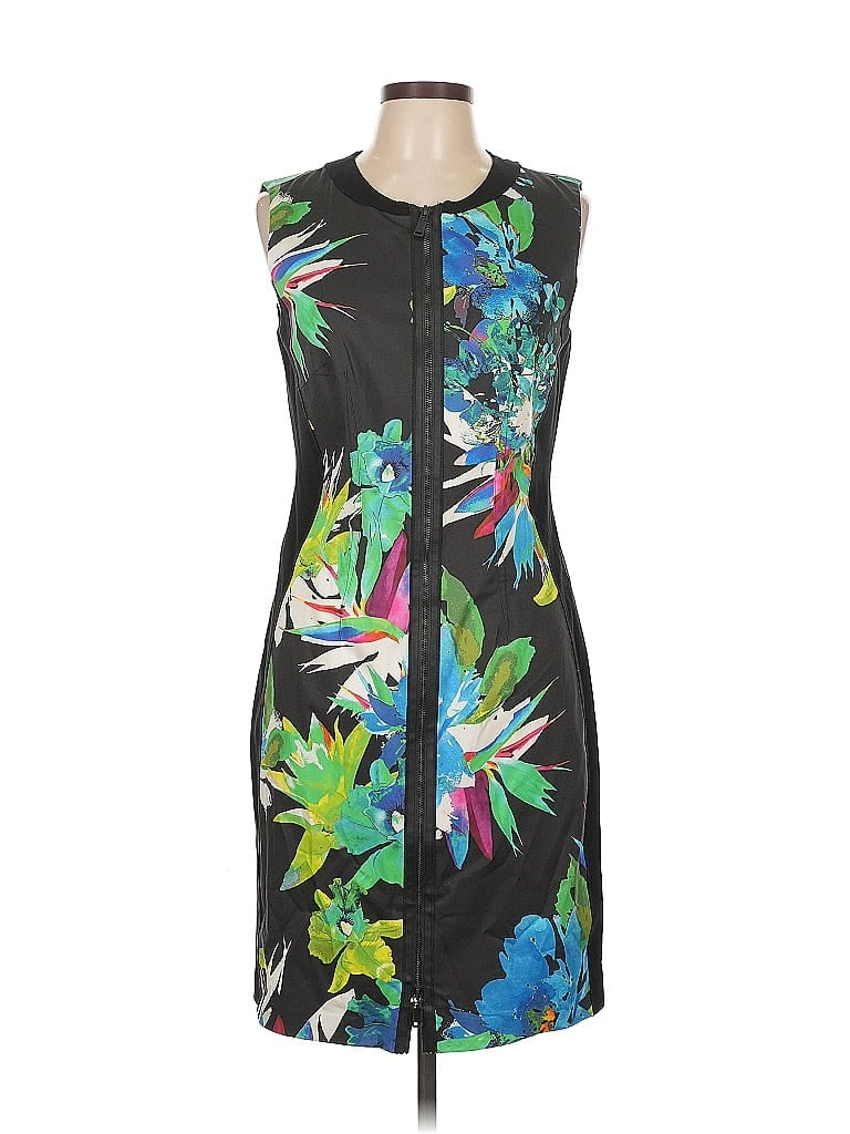 Click to view more detailed imagery on our partner's website Pre-owned Elie Tahari Cocktail Dress In Black