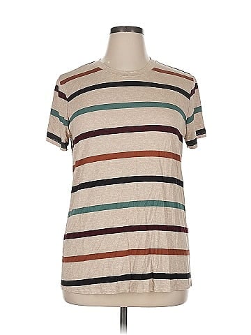 24/7 Maurices Short Sleeve T-Shirt (view 1)
