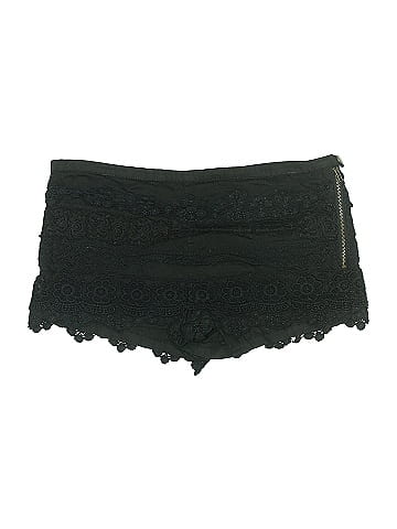 Monteau Shorts (view 1)