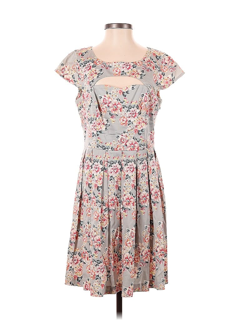 Pre-owned Lc Lauren Conrad Casual Dress In Gray