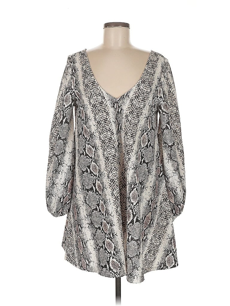 Click to view more detailed imagery on our partner's website Pre-owned Asos Design Casual Dress In Gray