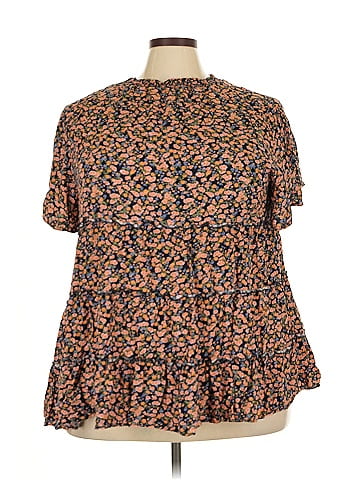 BLOOMCHIC Short Sleeve Blouse (view 1)