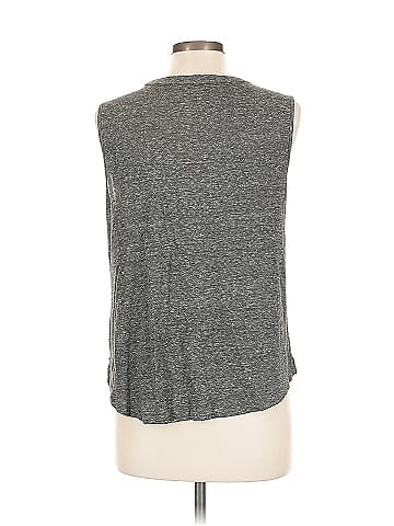 Old Navy Sleeveless T-Shirt (view 2)