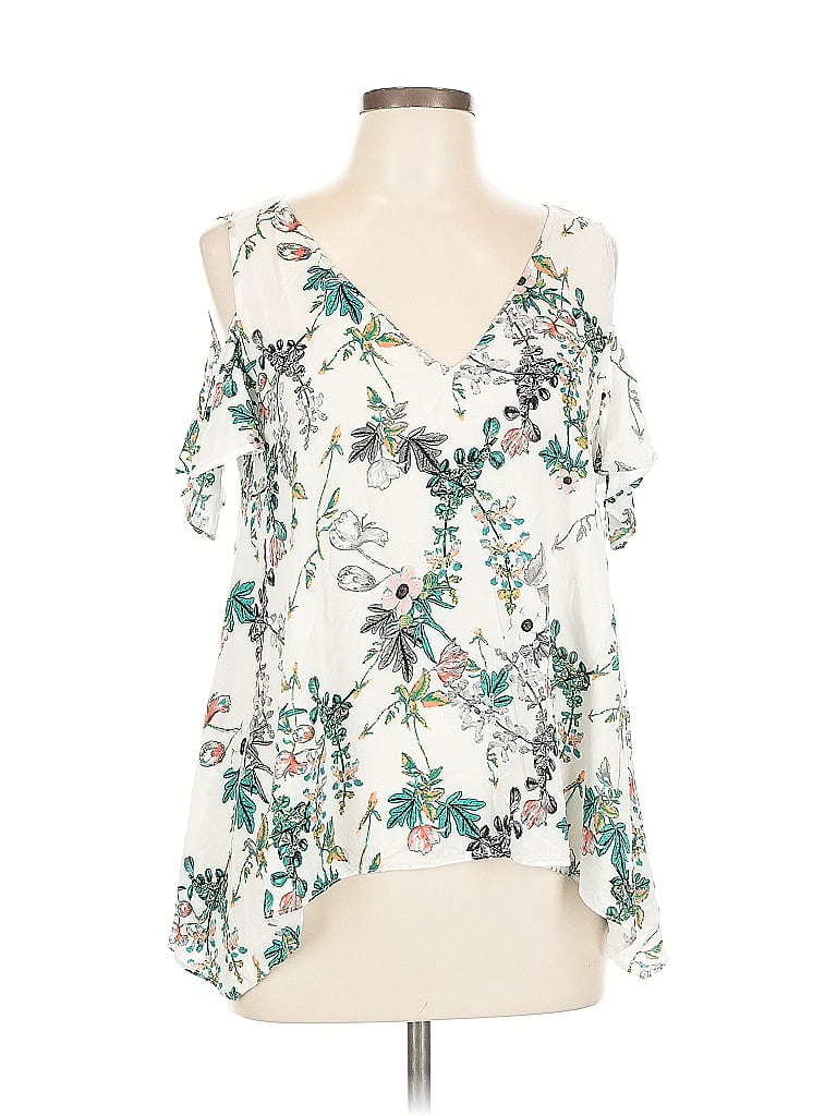 Pre-owned A.n.a. A New Approach Sleeveless Blouse In White