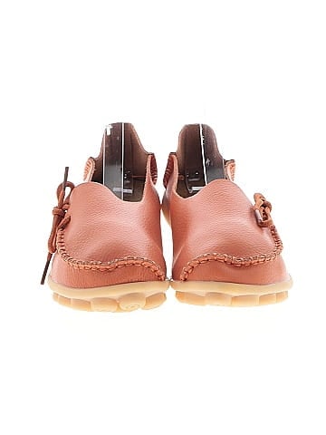 Unbranded Flats (view 2)
