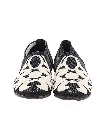 Bernie Mev Flats (view 2)