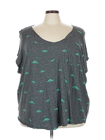Torrid Sleeveless T-Shirt (view 1)