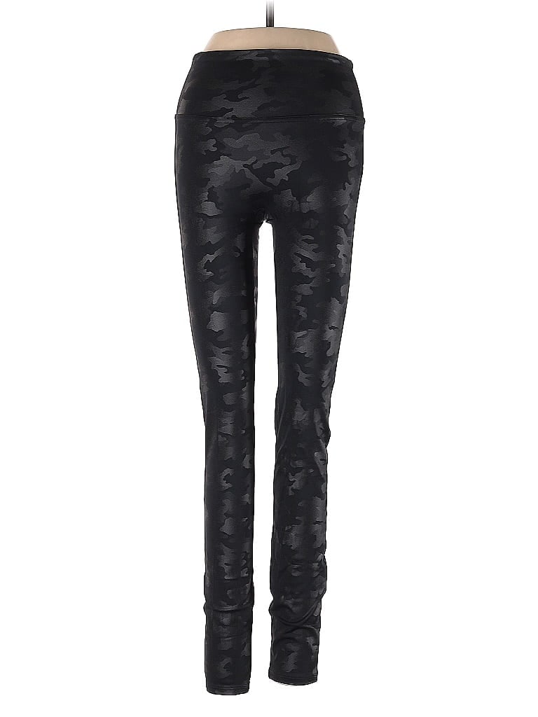 Click to view more detailed imagery on our partner's website Pre-owned Spanx Active Pants In Black