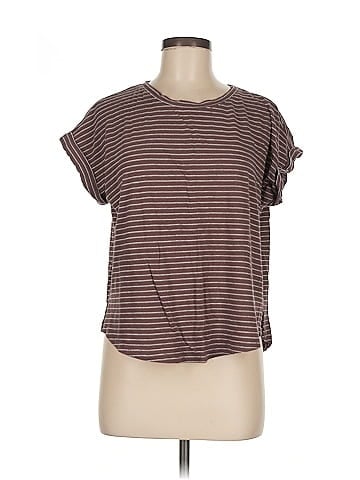 24/7 Maurices Short Sleeve T-Shirt (view 1)