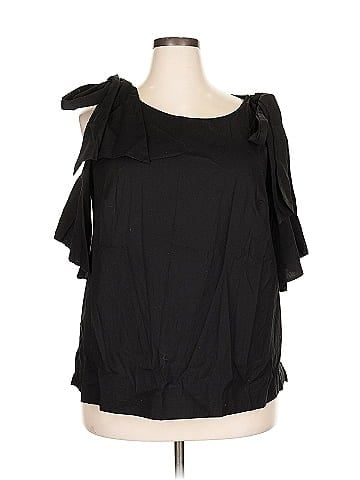 ELOQUII Sleeveless Blouse (view 1)