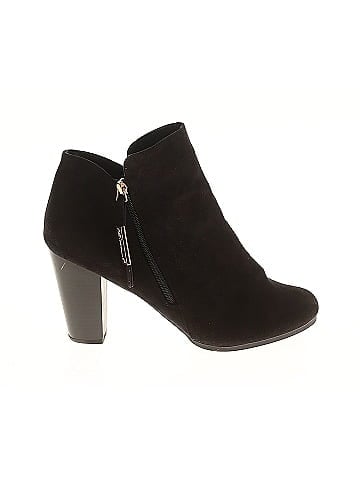 Breckelle's Ankle Boots (view 1)