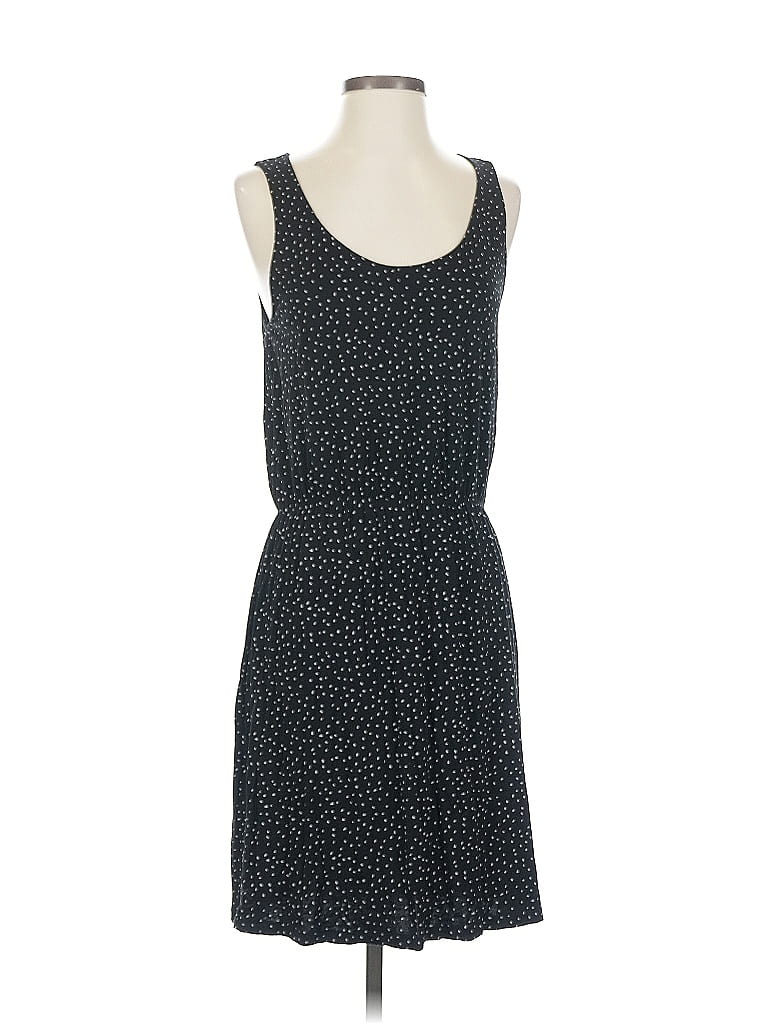 Click to view more detailed imagery on our partner's website Pre-owned H&m Casual Dress In Black