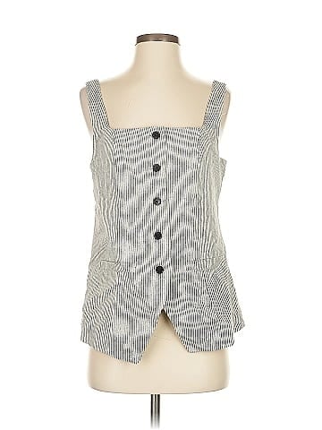 Scoop Sleeveless Blouse (view 1)