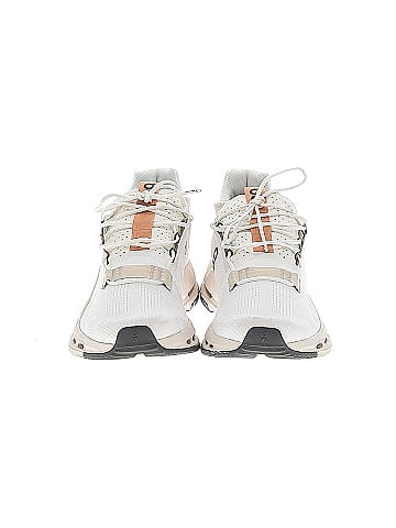 On Cloud Sneakers (view 2)