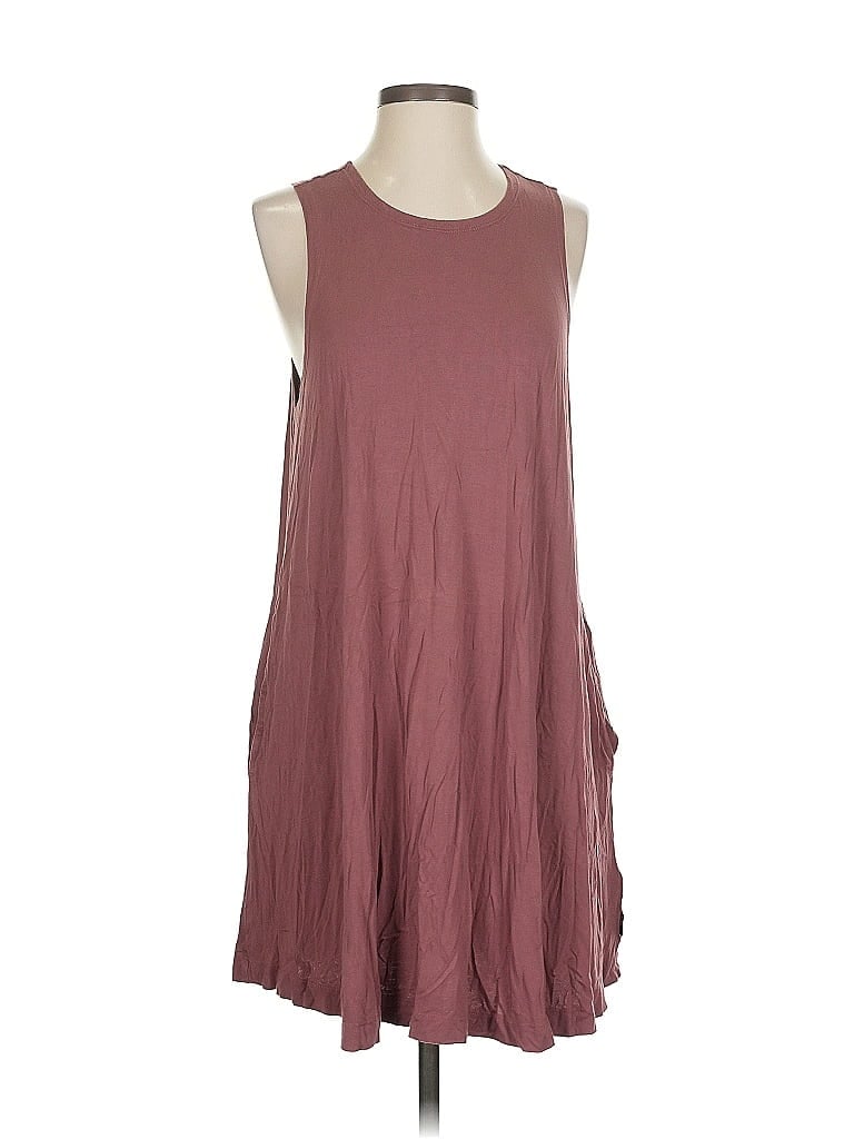Pre-owned Rvca Casual Dress In Burgundy