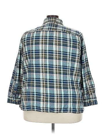 Duluth Trading Co. 3/4 Sleeve Button-Down Shirt (view 2)