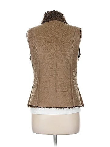 Karen Kane Faux Fur Vest (view 2)