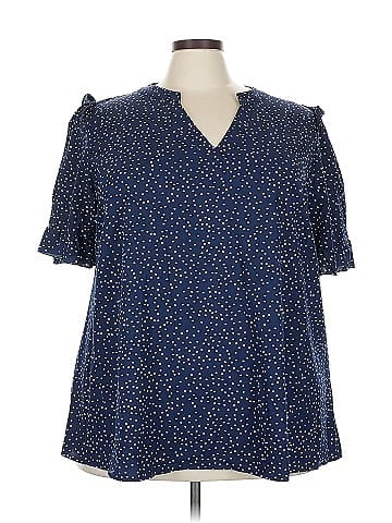 BLOOMCHIC Short Sleeve T-Shirt (view 1)