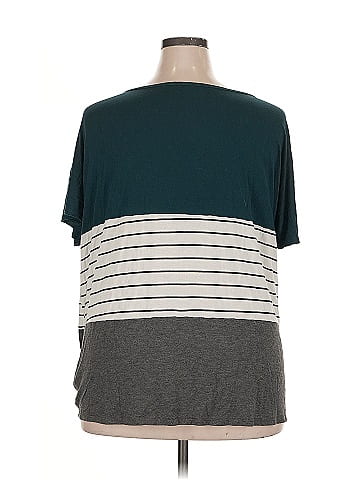 24/7 Maurices Short Sleeve T-Shirt (view 2)