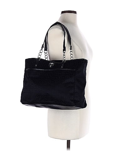 Tommy Hilfiger Shoulder Bag (view 2)