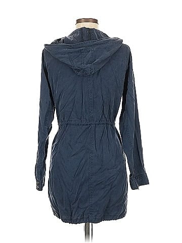 Forever 21 Trenchcoat (view 2)