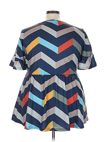 BLOOMCHIC Short Sleeve Blouse (view 2)
