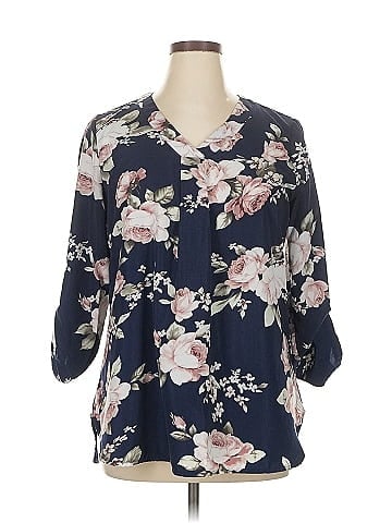 Youtalia 3/4 Sleeve Blouse (view 1)