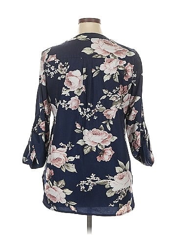 Youtalia 3/4 Sleeve Blouse (view 2)