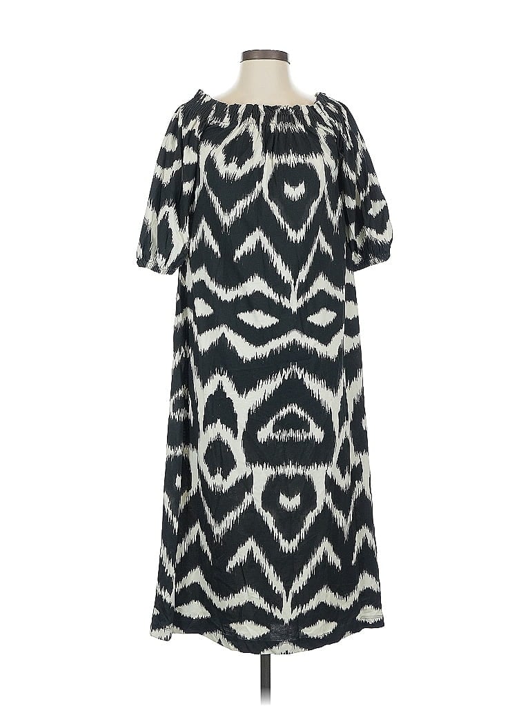 Click to view more detailed imagery on our partner's website Pre-owned H&m Casual Dress In Gray