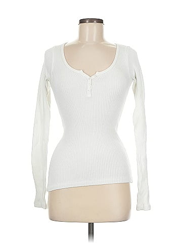 Brandy Melville Long Sleeve T-Shirt (view 1)