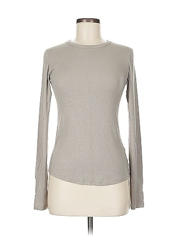 Lululemon Athletica Long Sleeve T-Shirt (view 1)
