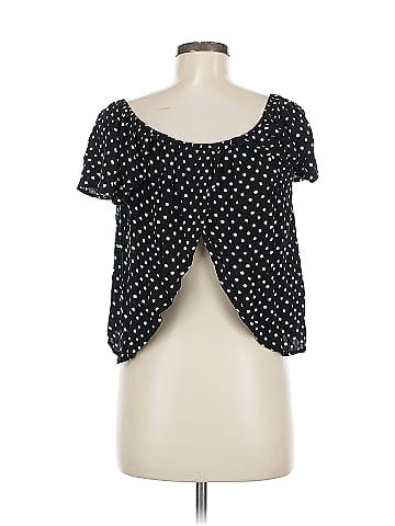 Romeo & Juliet Couture Short Sleeve Blouse (view 2)
