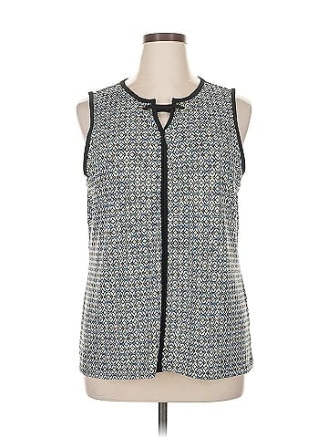 Liz Claiborne Career Tank Top (view 1)